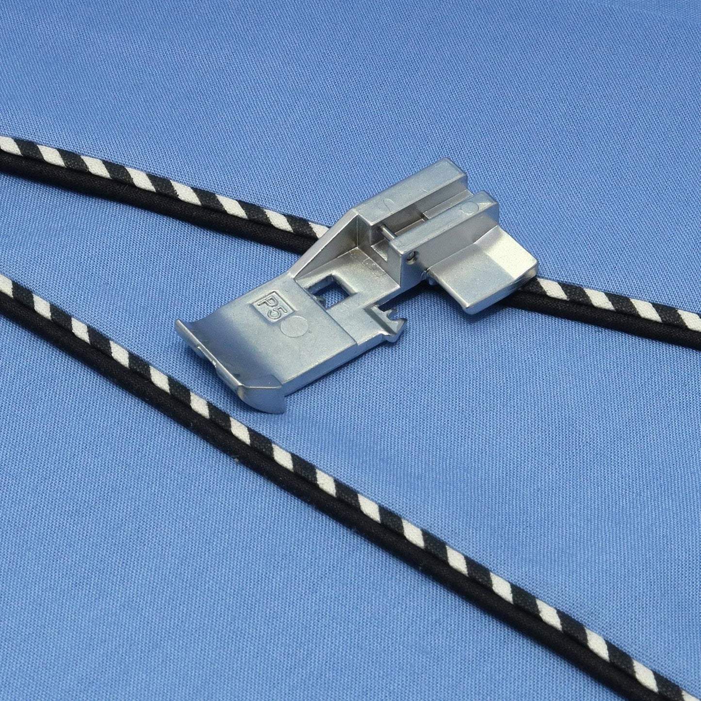 Piping Foot 5mm (8-Thread, Euphoria & Coverstitch)
