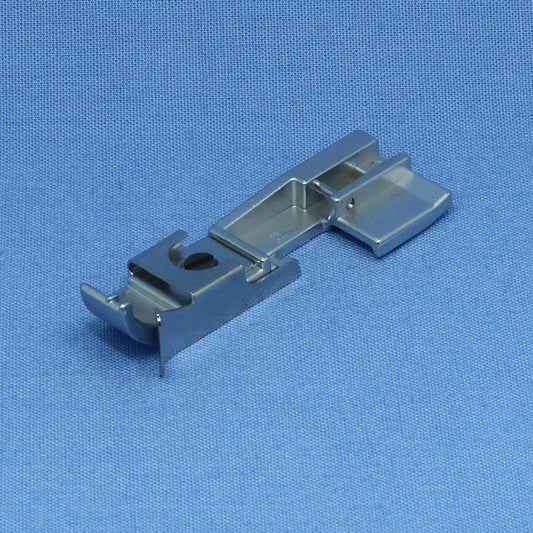 Blind Hem Foot (4-Thread)